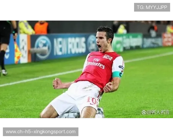 阿森纳门前演练：前锋与中场的二次传球配合提高破门效率