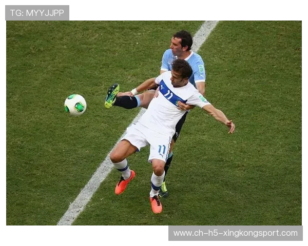 吉拉迪诺率比萨客场2比2战平都灵，吉拉迪诺技术特点