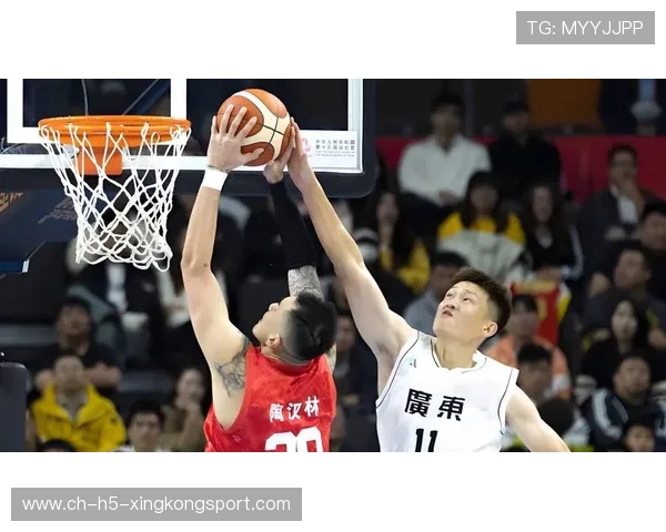 决赛防守硬朗，比赛防守节奏浓厚，防守规则