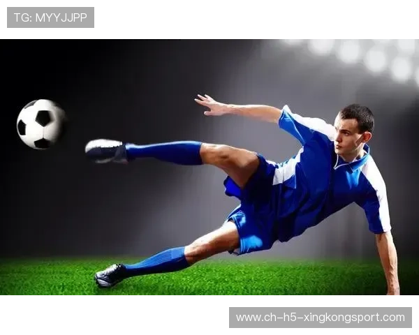 国家队教练指出球队需提升定位球效率，足球中定位球