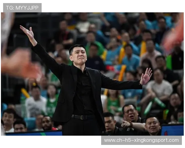 球队教练在赛后语气坚定，展望下一轮挑战，球队教练重要吗